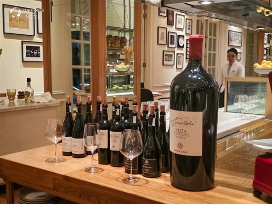 Cửa hàng rượu nhập khẩu uy tín The World of Wine – lựa chọn hàng đầu cho người yêu vang